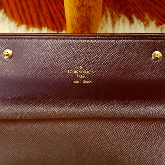 Louis Vuitton Wallet Vintage and Authentic LV - Picture 2 of 5
